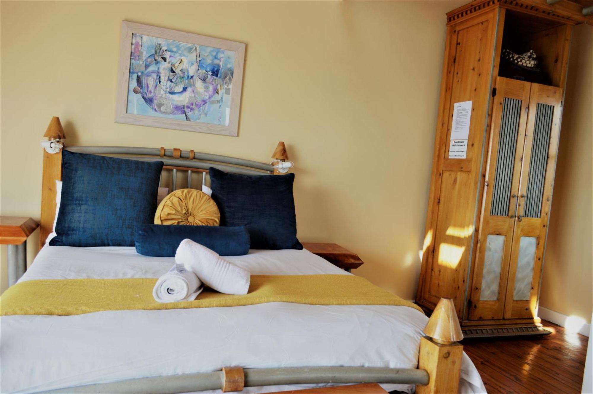 Point Village Guest House Mossel Bay Esterno foto